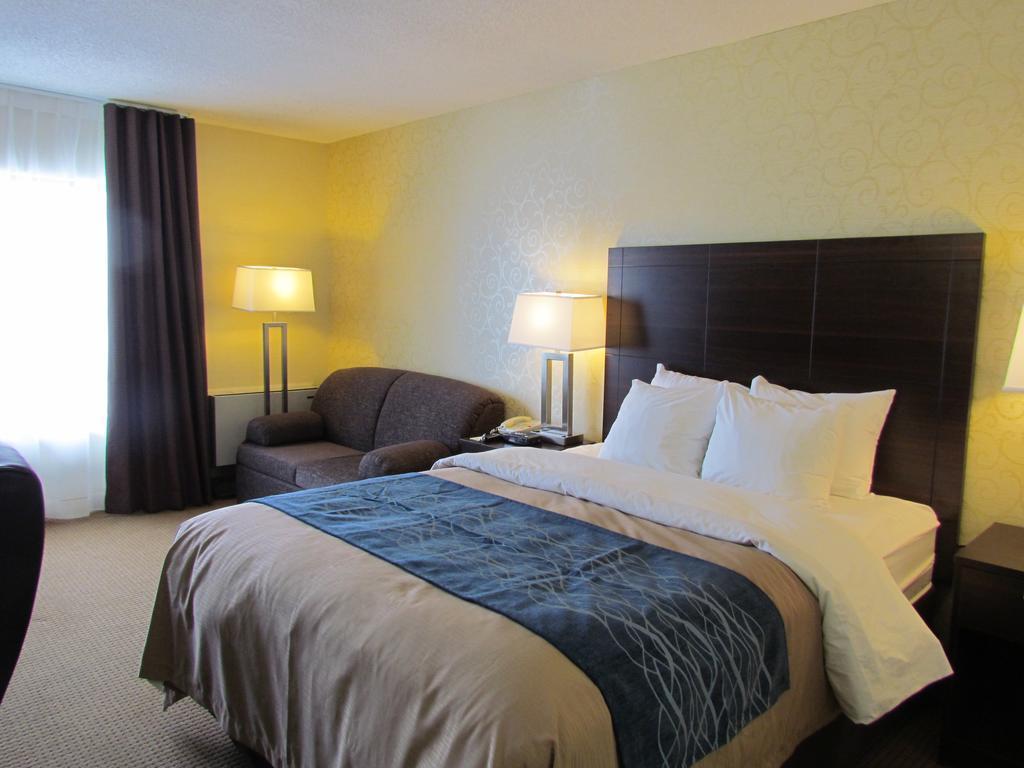 Comfort Inn Trois-Rivieres Bagian luar foto
