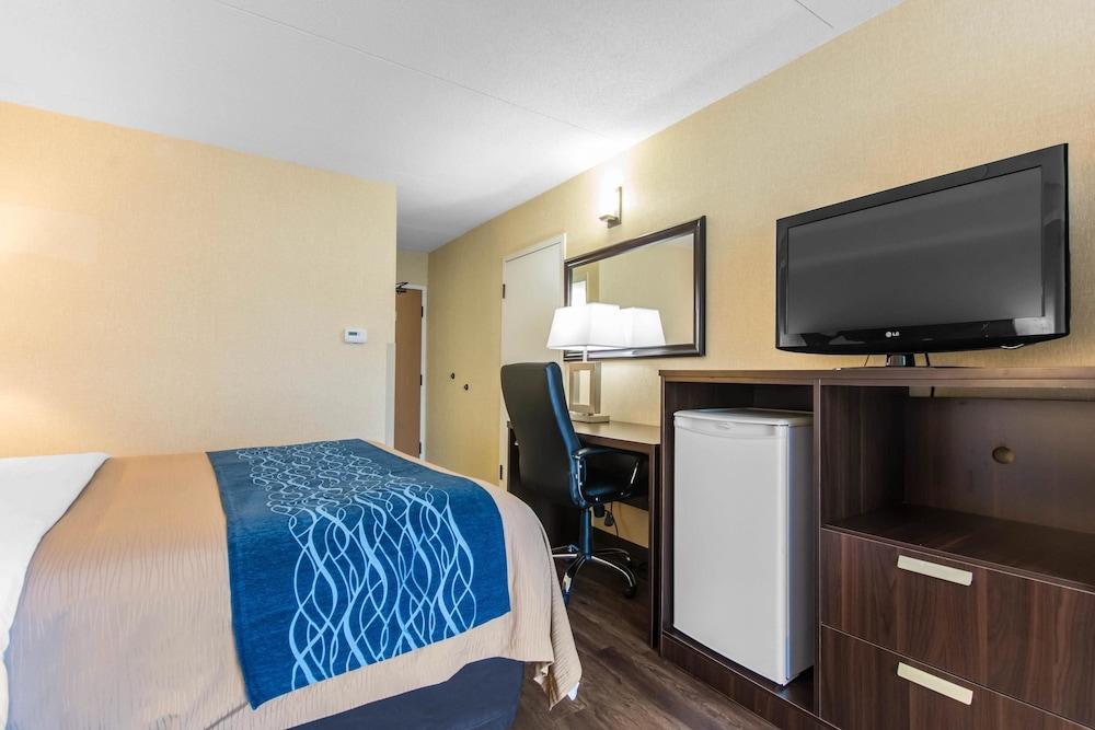Comfort Inn Trois-Rivieres Bagian luar foto